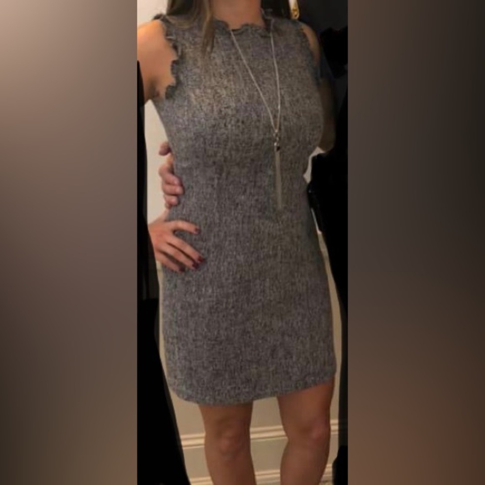 Loft business dress only worn once - Picture 2 of 2